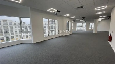 Office in Chessy for lease Interior Photo- Image 2 of 4