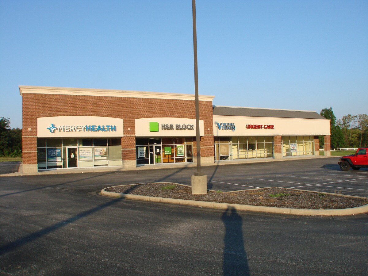 720 W Plane St, Bethel, OH 45106