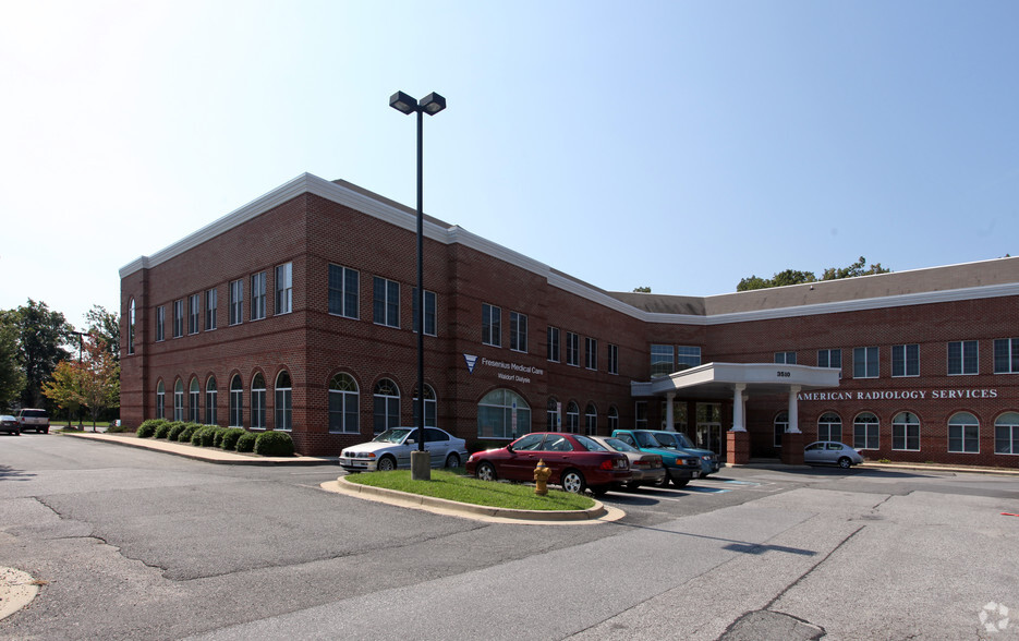 3510 Old Washington Rd, Waldorf, MD for lease - Building Photo - Image 1 of 8