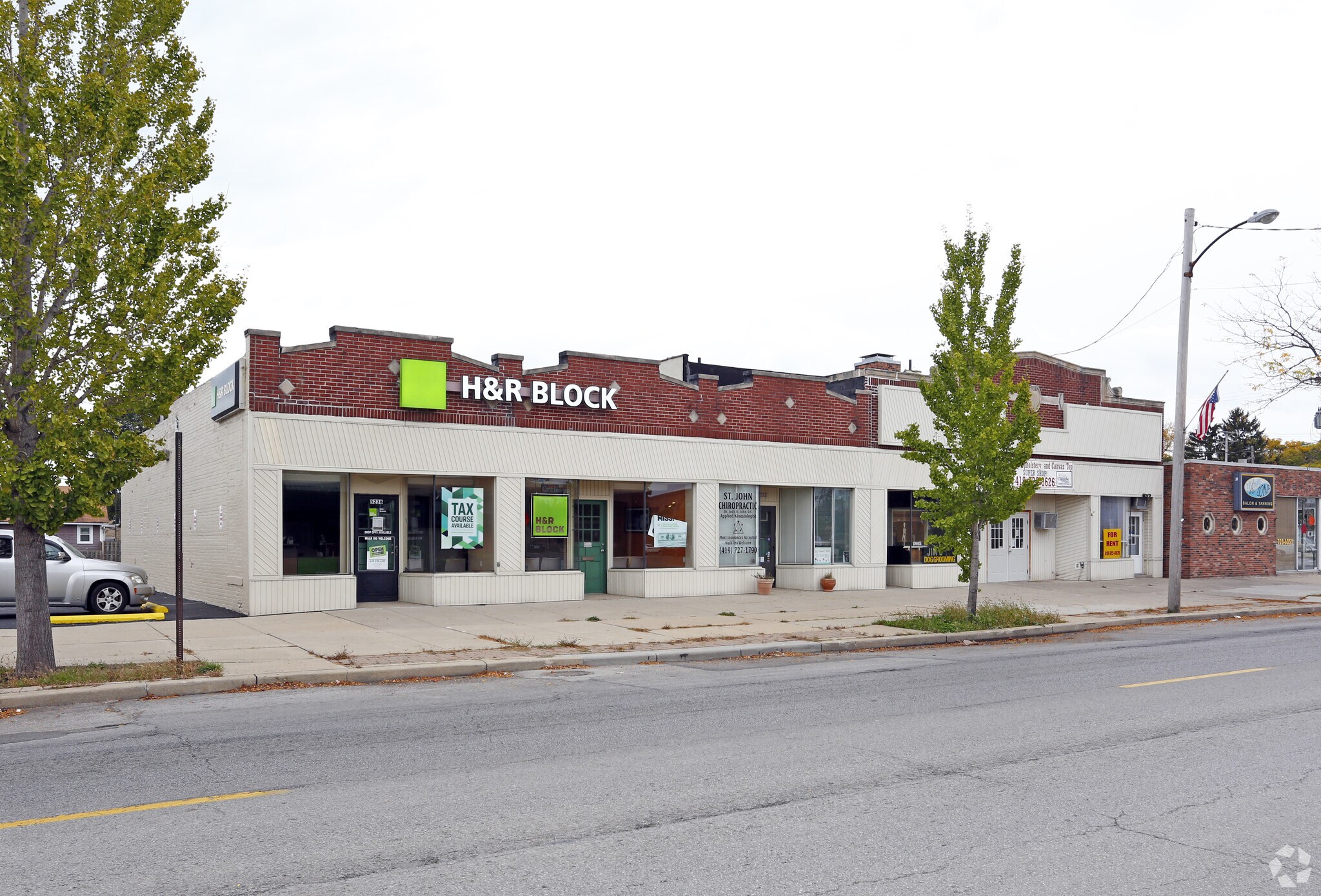 5220-5236 N Summit St, Toledo, OH for sale Primary Photo- Image 1 of 1