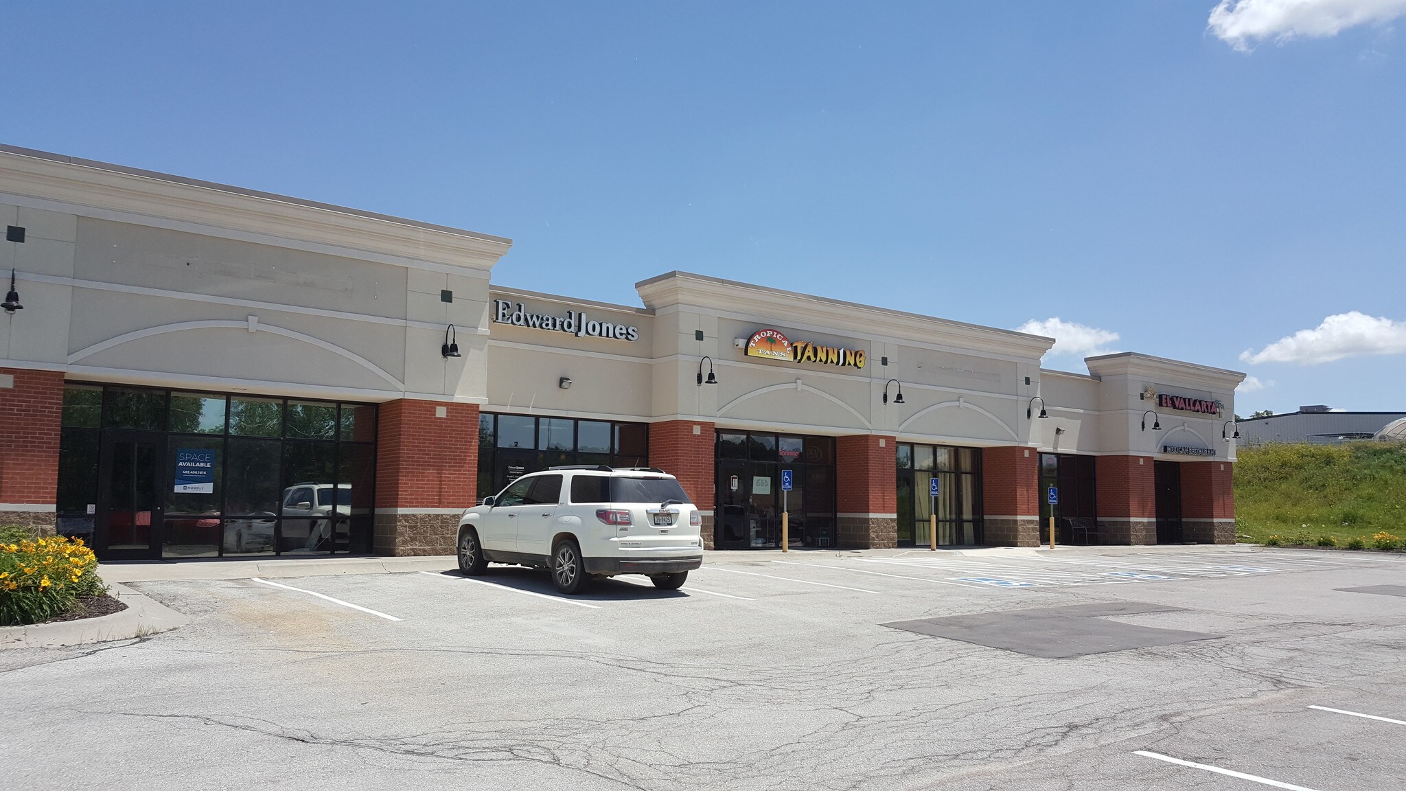 1995 Ridgeview Rd, Blair, NE for sale Building Photo- Image 1 of 1