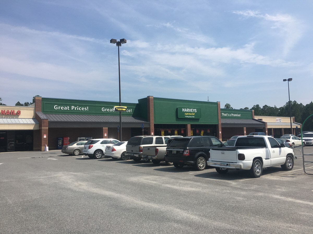 1104 S Pierce St, Alma, GA 31510