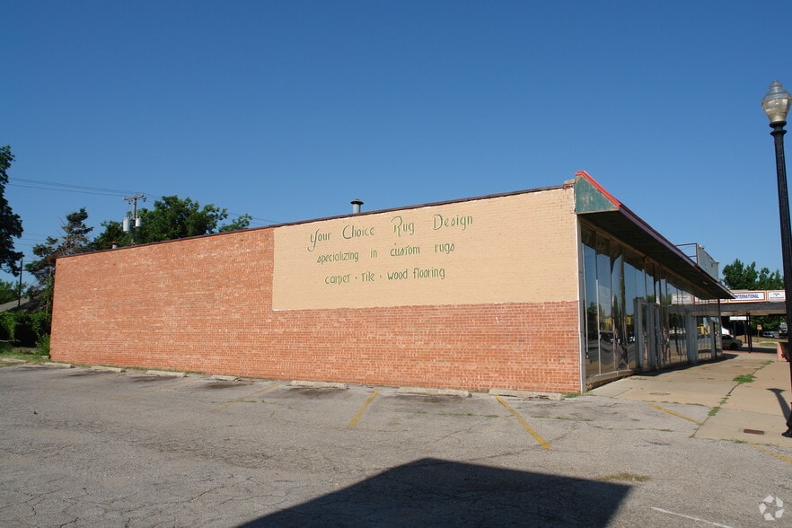 516-522 NW 23rd St, Oklahoma City, OK for lease - Building Photo - Image 2 of 4