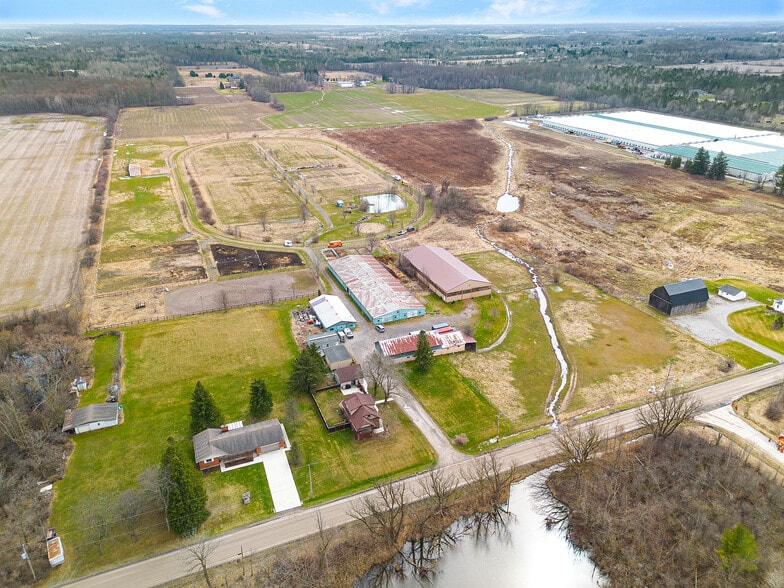 120 Foss rd, Pelham, ON for sale - Primary Photo - Image 1 of 18