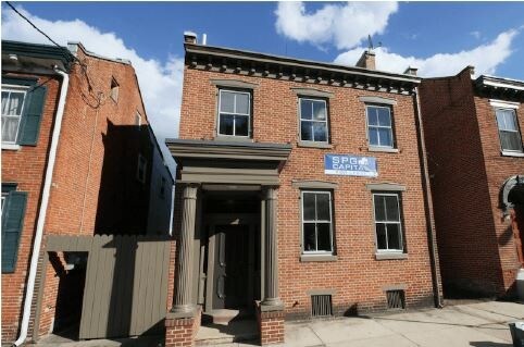 213 S Hanover St, Carlisle, PA for sale Primary Photo- Image 1 of 1