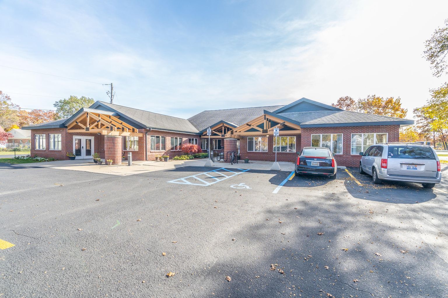 493 W Norton Ave, Norton Shores, MI for sale Primary Photo- Image 1 of 1