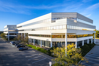 More details for 2233 Argentia Rd, Mississauga, ON - Office for Lease