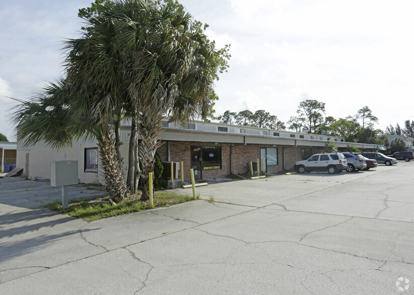 460-464 E Douglas Rd, Oldsmar, FL for sale - Primary Photo - Image 1 of 1