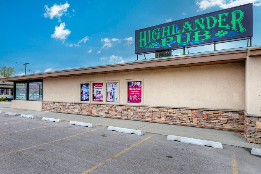 6194 Highland Dr, Salt Lake City, UT for sale - Building Photo - Image 2 of 15