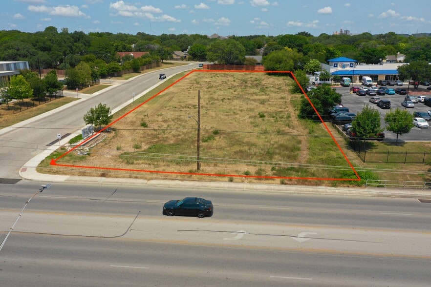 16100 Nacogdoches Rd, San Antonio, TX for sale - Building Photo - Image 1 of 17