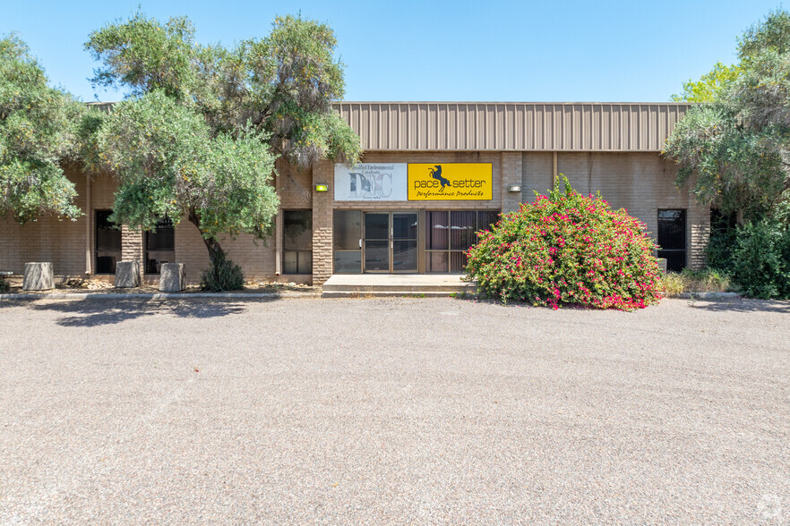 2841 W Clarendon Ave, Phoenix, AZ for lease - Building Photo - Image 2 of 25