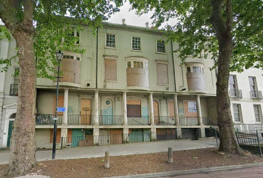 South Para, Doncaster for sale - Building Photo - Image 2 of 9