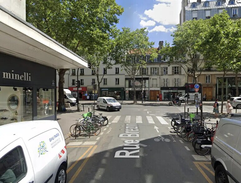 Retail in Paris for lease - Building Photo - Image 1 of 3