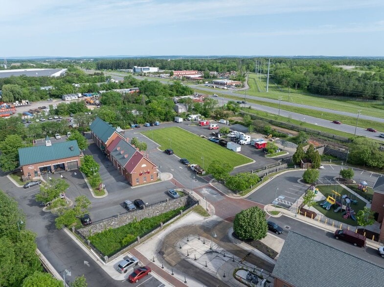 43140 Town Hall Plz, South Riding, VA for sale - Aerial - Image 2 of 5