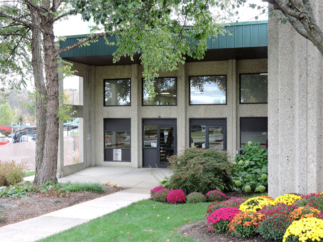 800 W 5th Ave, Naperville, IL for lease Building Photo- Image 1 of 12