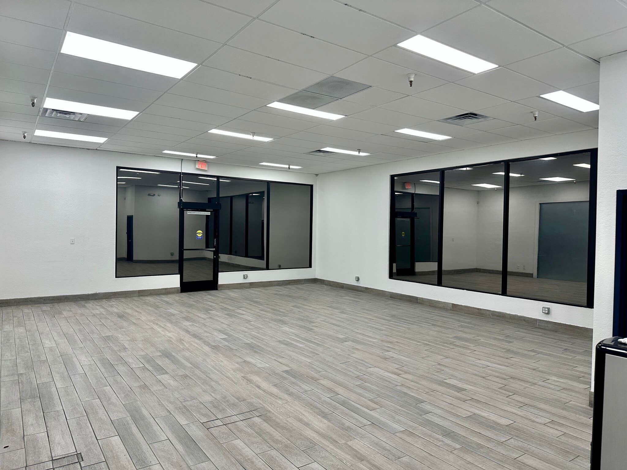 7105 E 22nd St, Tucson, AZ for lease Building Photo- Image 1 of 8