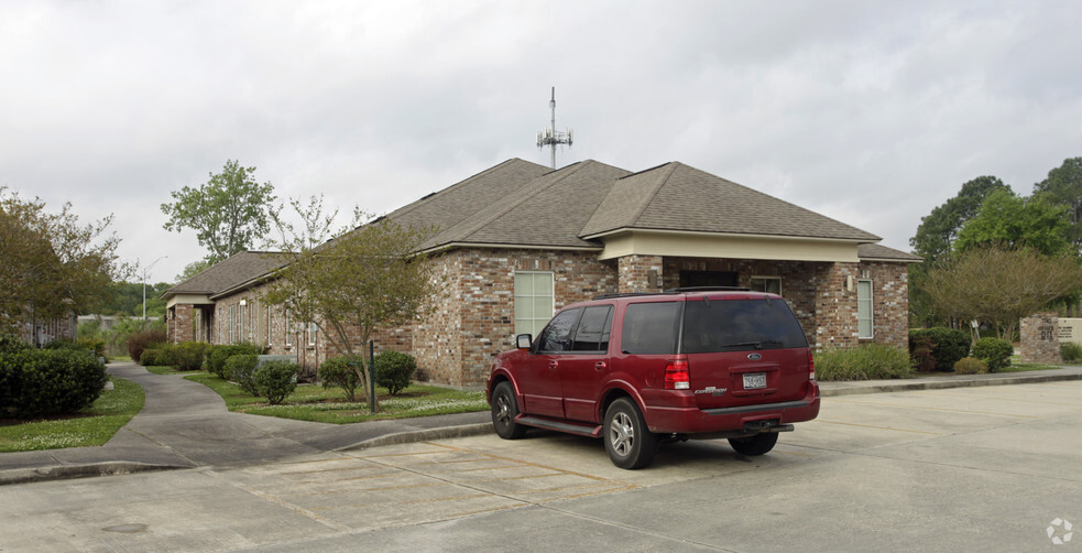 7742 Office Park Blvd, Baton Rouge, LA for sale - Primary Photo - Image 1 of 1