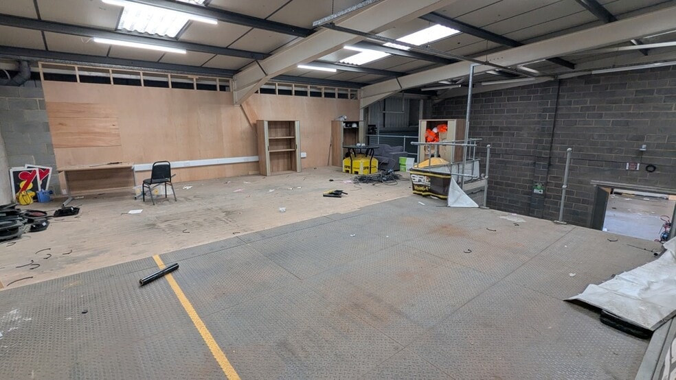 Henley Rd, Coventry for lease - Interior Photo - Image 3 of 19