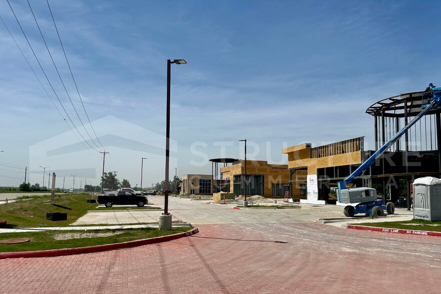 10865 Preston Rd, Frisco, TX for lease - Building Photo - Image 3 of 6