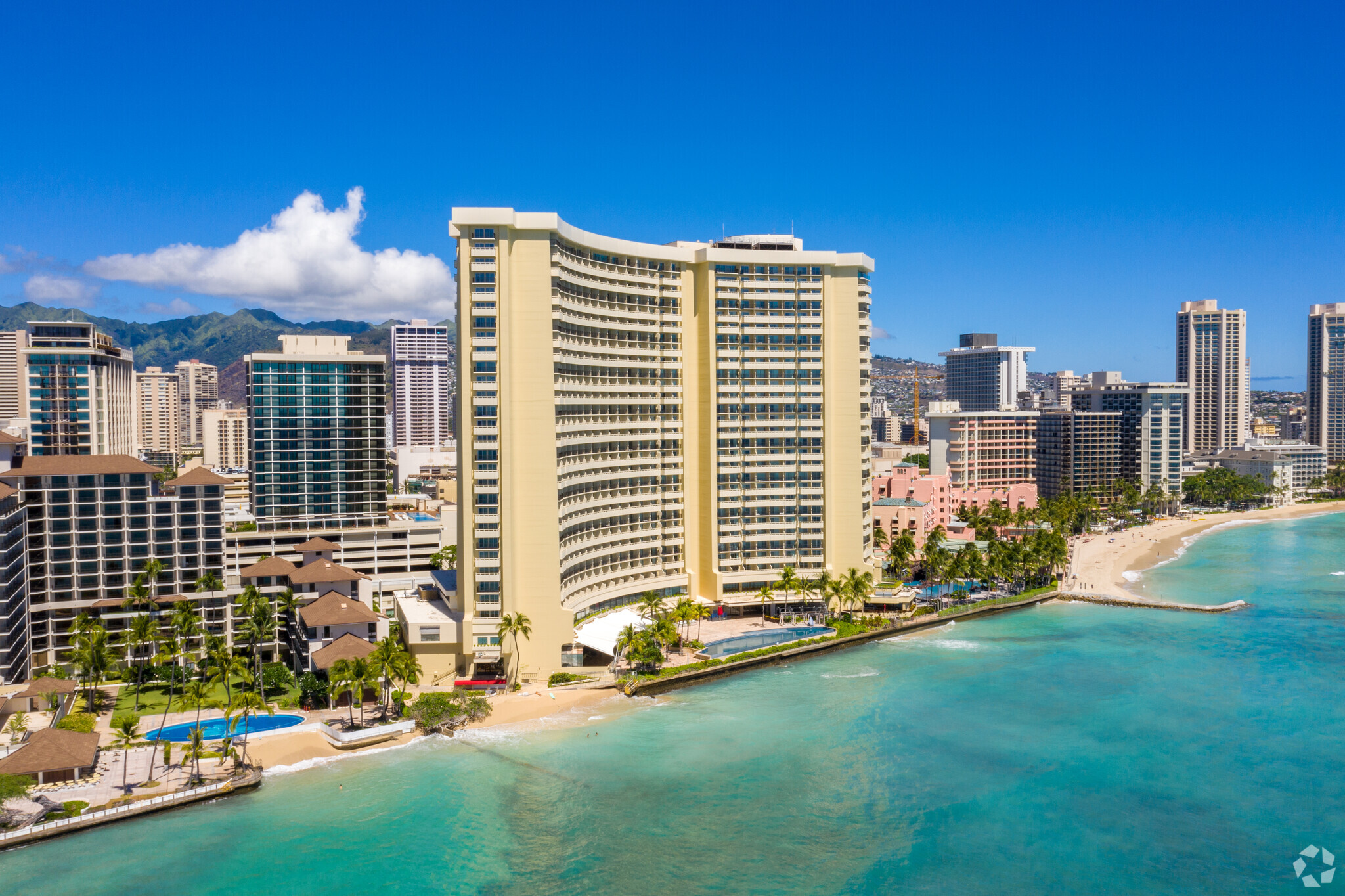 2255 Kalakaua Ave, Honolulu, HI 96815 - Sheraton Waikiki | LoopNet