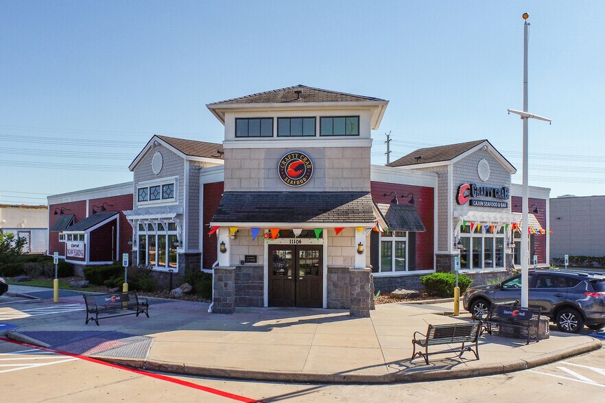 11104 Broadway St, Pearland, TX for sale - Crafty Crab_Pearland, TX_MAIN - Image 1 of 6