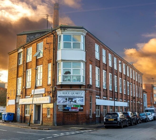 99 Bridge Rd, Leicester for sale - Building Photo - Image 1 of 6