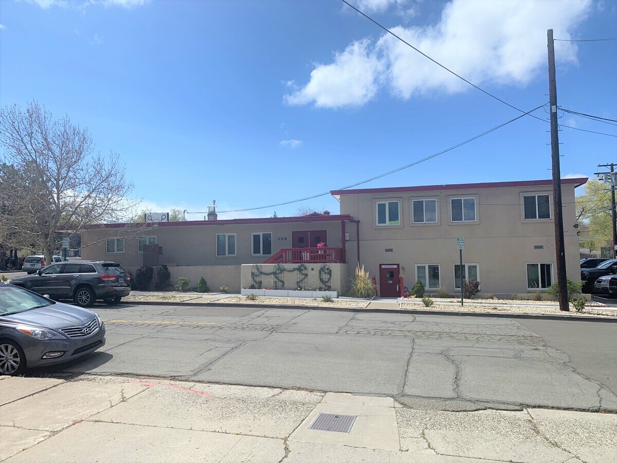105 Mount Rose St, Reno, NV 89509