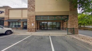 1075 Hanes Mall Blvd, Winston-Salem, NC for lease Building Photo- Image 1 of 37