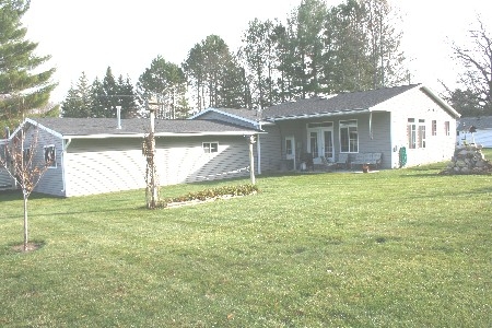 3417 N Clare Ave, Harrison, MI for sale - Building Photo - Image 3 of 4