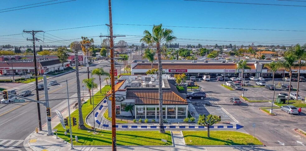 NWC BEACH BLVD  & CHAPMAN AVE, Stanton, CA for lease - Building Photo - Image 3 of 17