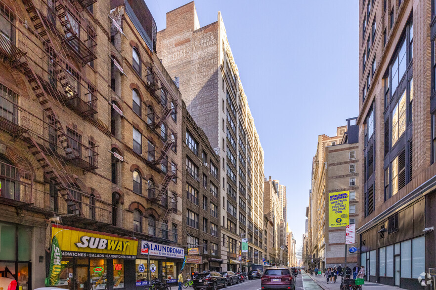 151 W 26th St, New York, NY for lease - Primary Photo - Image 1 of 5