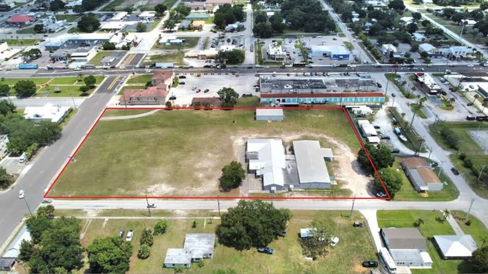 501 SE 2nd St, Okeechobee, FL for sale - Building Photo - Image 3 of 7