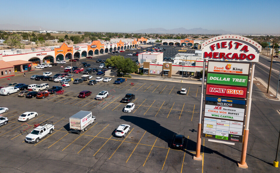 Fiesta Mercado Shopping Center portfolio of 6 properties for sale on LoopNet.com - Building Photo - Image 1 of 19