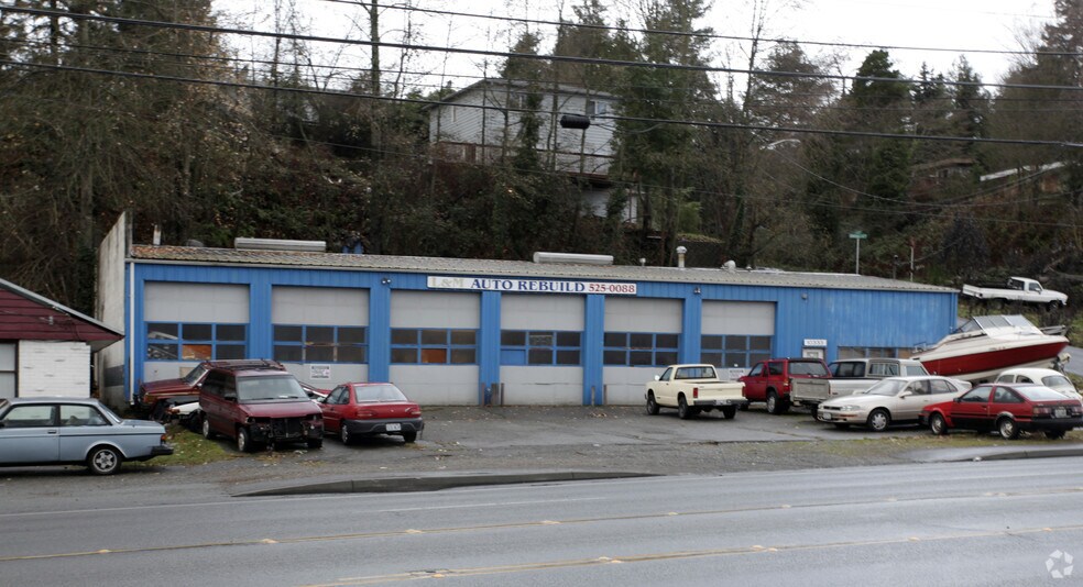 10333 Lake City Way NE, Seattle, WA for sale - Primary Photo - Image 2 of 5