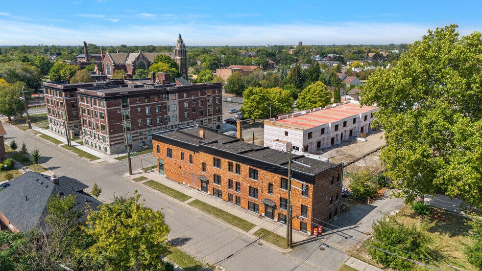 1732 W Bethune St, Detroit, MI for lease - Building Photo - Image 2 of 8