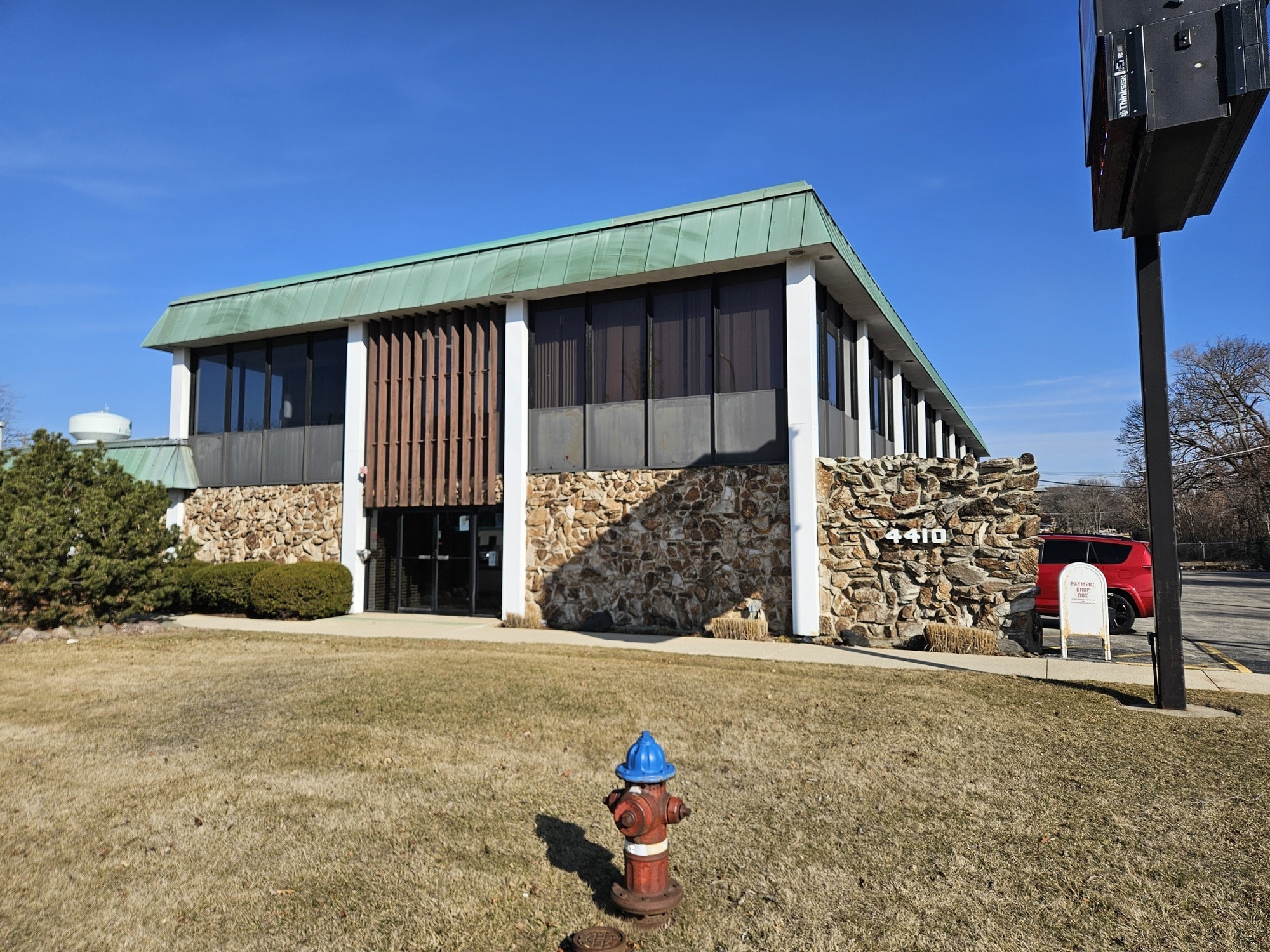 4410-4414 Roosevelt Rd, Hillside, IL for lease Building Photo- Image 1 of 14