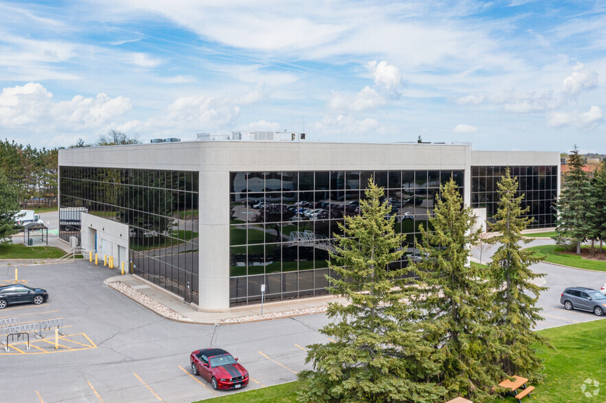 350 Terry Fox Dr, Ottawa, ON for lease - Building Photo - Image 3 of 4