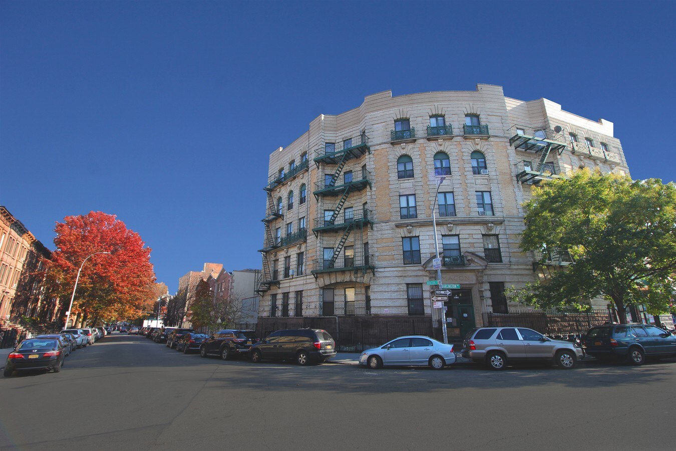 2 Macon St, Brooklyn, NY 11216