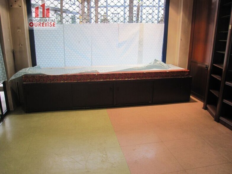 Retail in Ourense, Orense for lease - Building Photo - Image 1 of 11