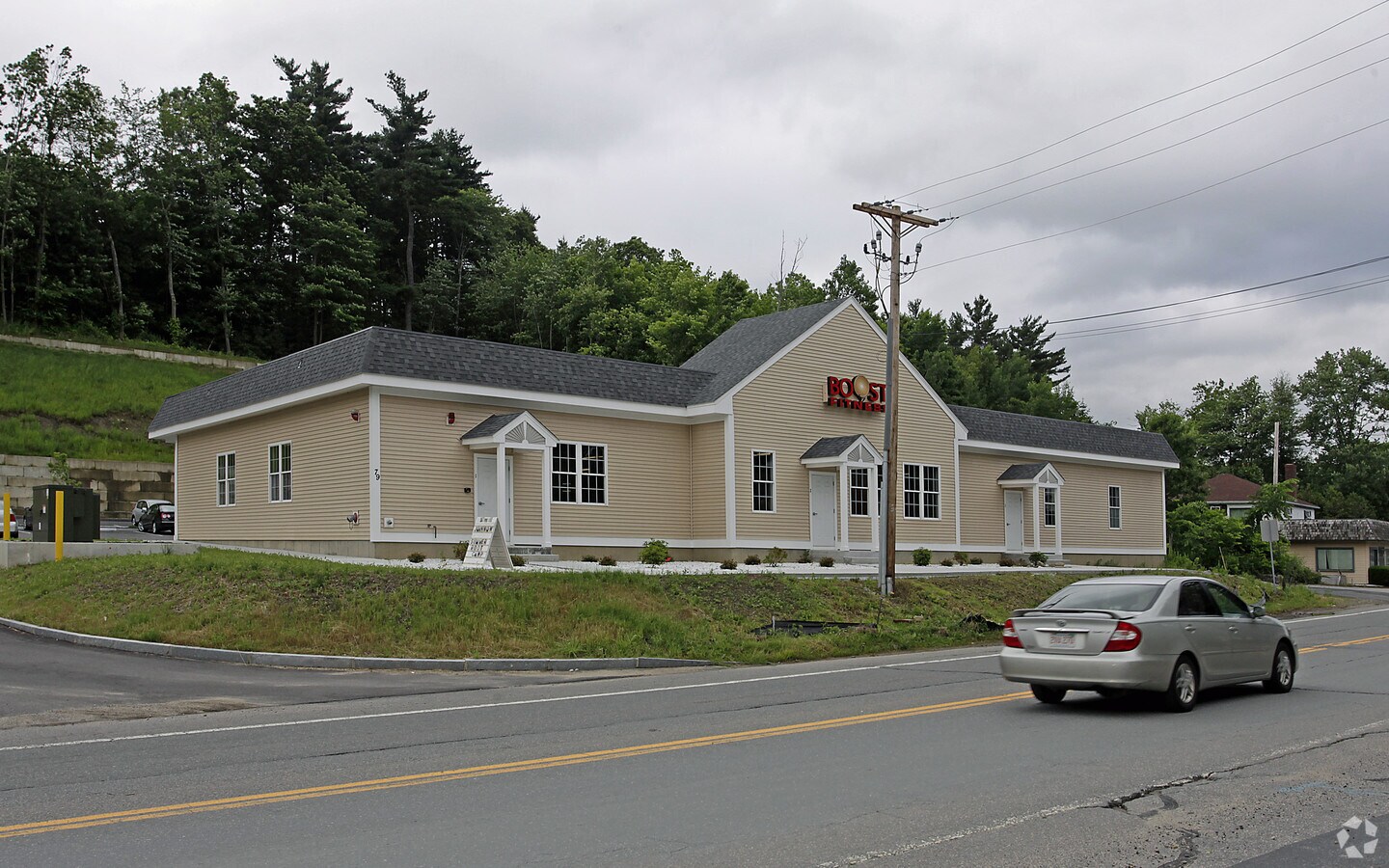 79 W Main St, Northborough, MA 01532
