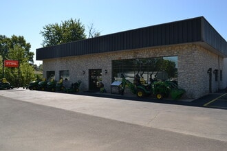 1111 W 3rd St, Rushville, IN for lease Interior Photo- Image 1 of 10