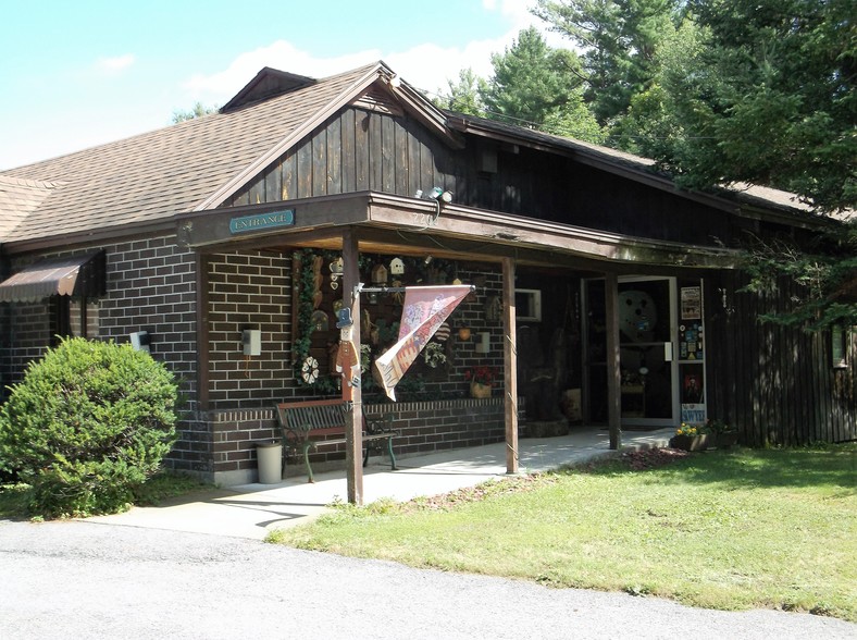 2260 State Highway 29A, Gloversville, NY for sale - Building Photo - Image 3 of 38