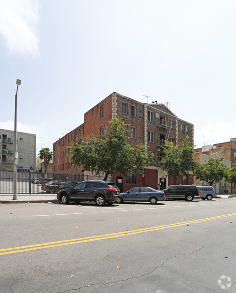 746 S Normandie Ave, Los Angeles, CA for sale - Primary Photo - Image 1 of 4