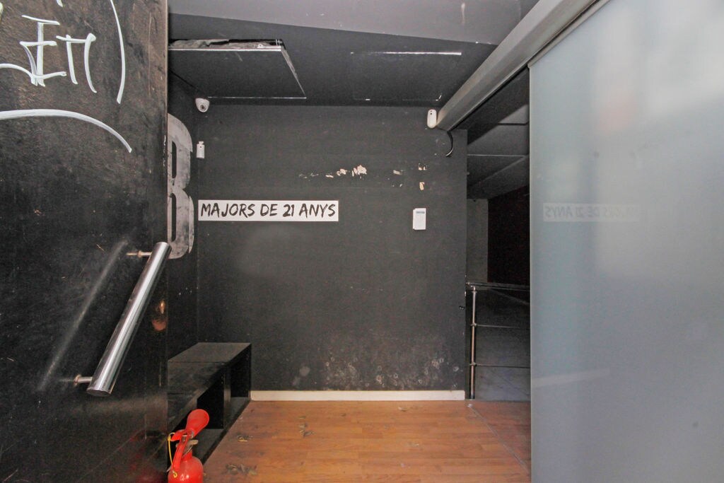 Sabadell, BAR 08201 - Unit 01 -  - Interior Photo - Image 1 of 14