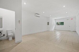 2603 Hauser Blvd, Los Angeles, CA for lease Interior Photo- Image 2 of 3