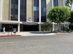 500 Shatto Pl, Los Angeles, CA for lease Interior Photo- Image 2 of 2