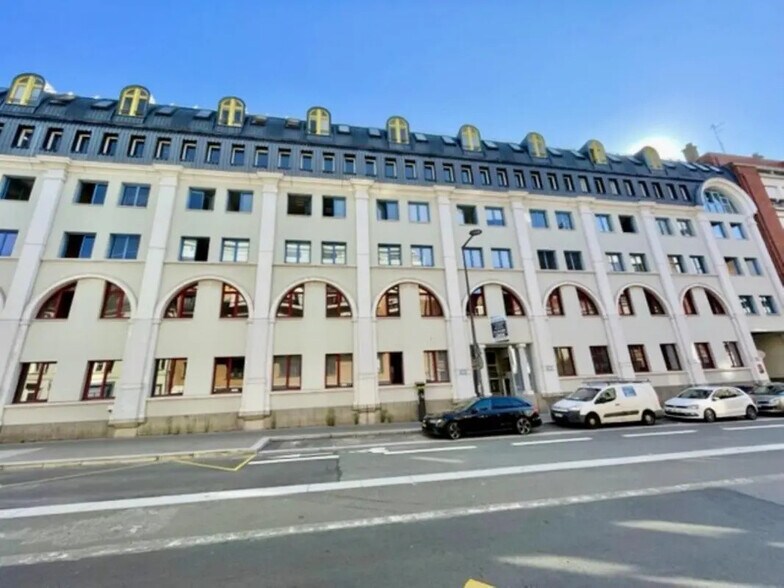 46/48 Rue Des Canonniers, Lille for lease - Building Photo - Image 3 of 17