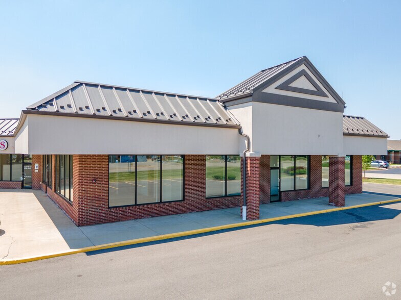 2400 Caton Farm Rd, Crest Hill, IL for lease - Building Photo - Image 2 of 5