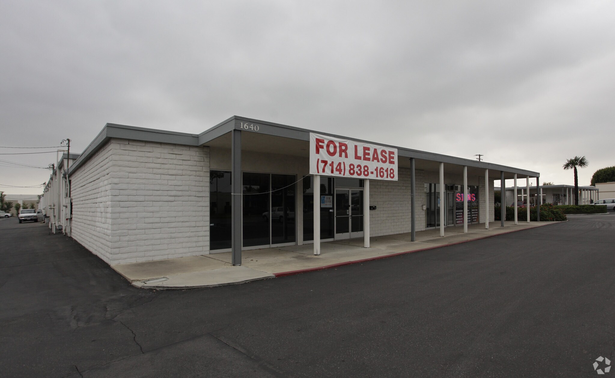 1640 E Edinger Ave, Santa Ana, CA for sale Primary Photo- Image 1 of 1