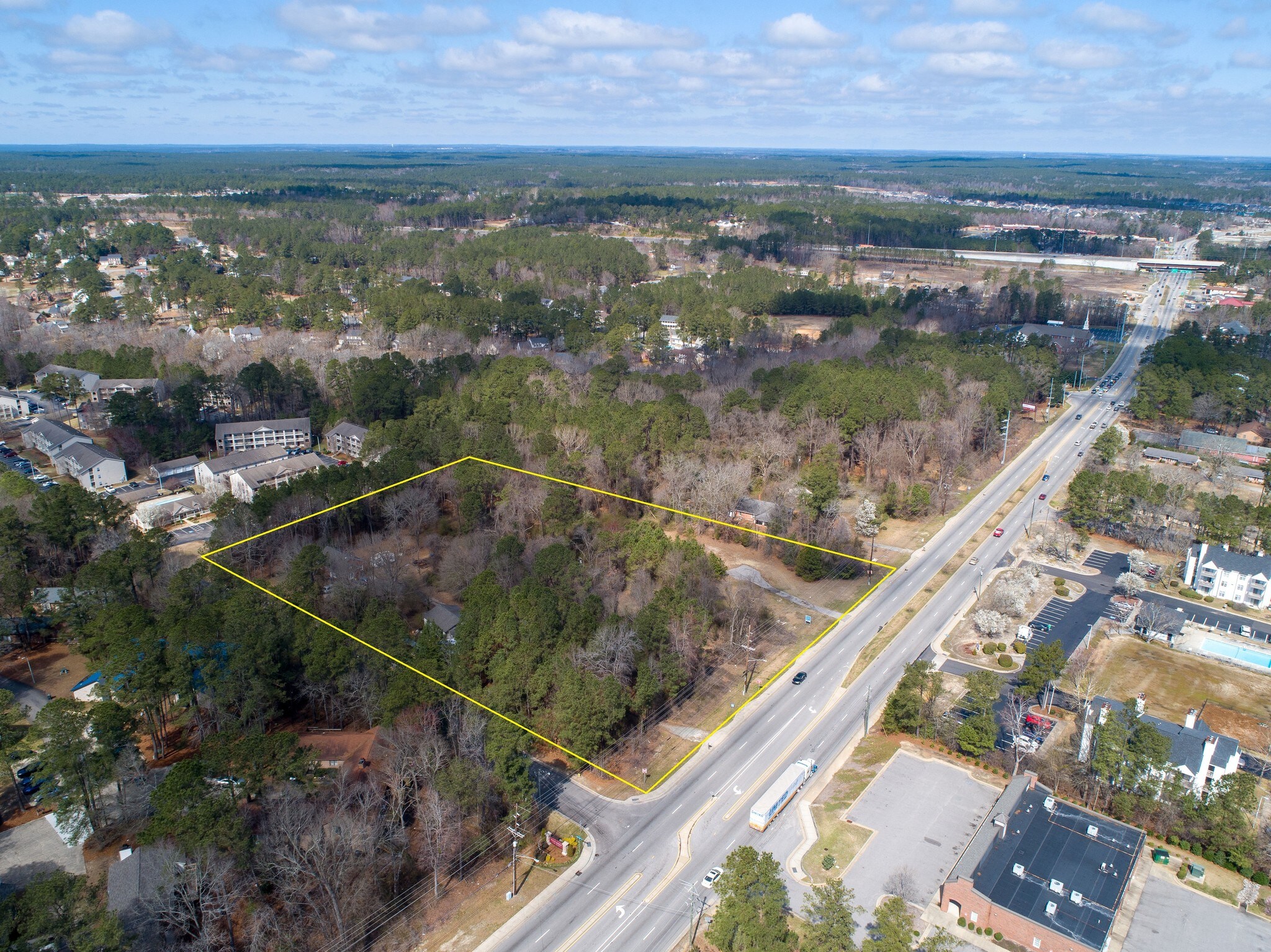 6013 Ramsey St, Fayetteville, NC 28311